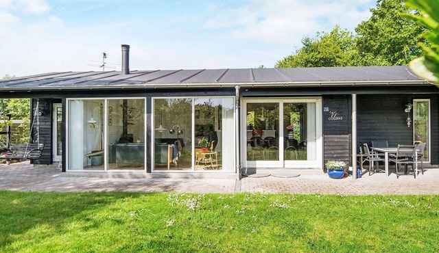 8 person holiday home in Glesborg