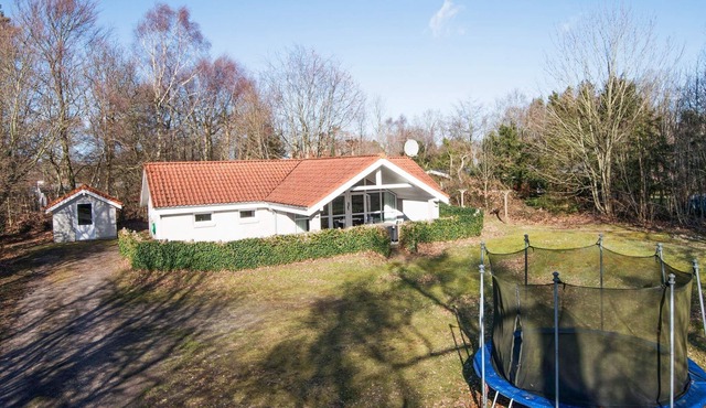 8 person holiday home in Glesborg