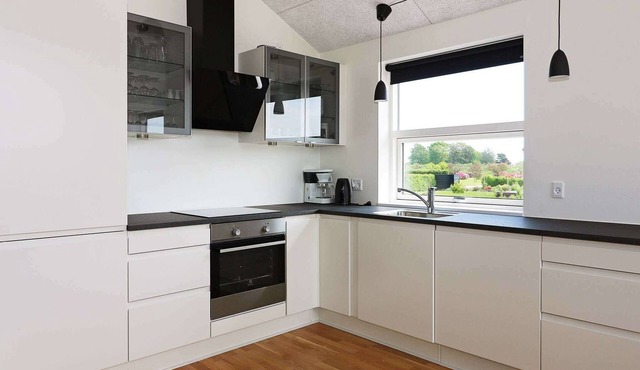 8 person holiday home in Hadsund