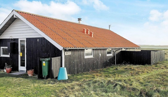 8 person holiday home in Harboøre