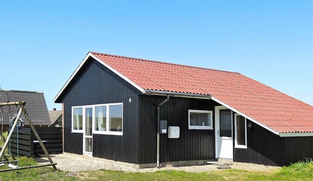 8 person holiday home in Harboøre