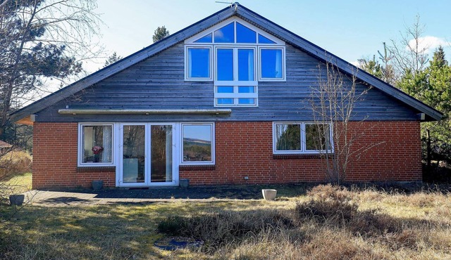 8 person holiday home in Thyholm-By Traum