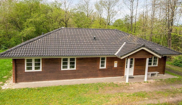 8 person holiday home in Toftlund-By Traum