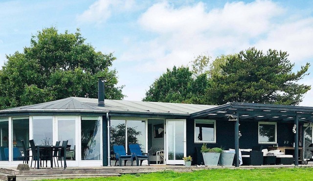 8 person holiday home in Tranekær