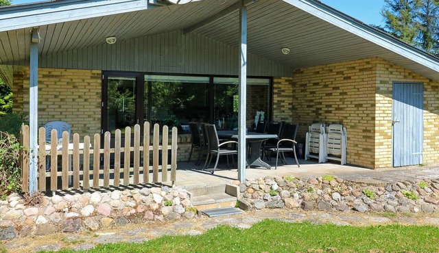 8 person holiday home in Hadsund