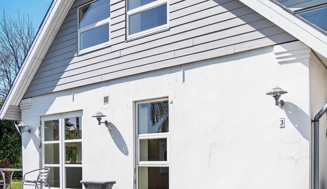 8 person holiday home in Roslev