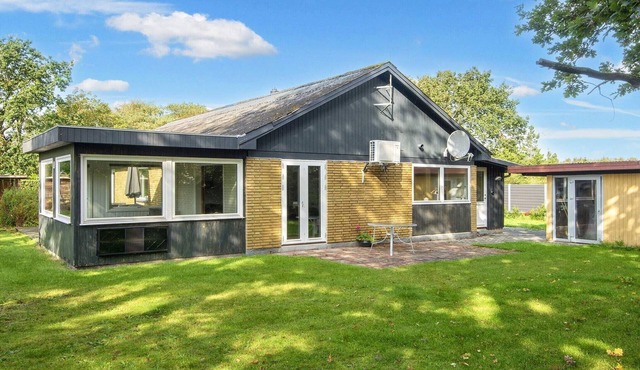 8 person holiday home in Skjern-By Traum