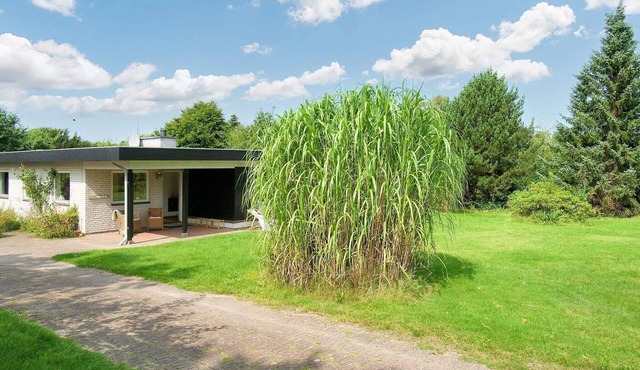 8 person holiday home in Asnæs