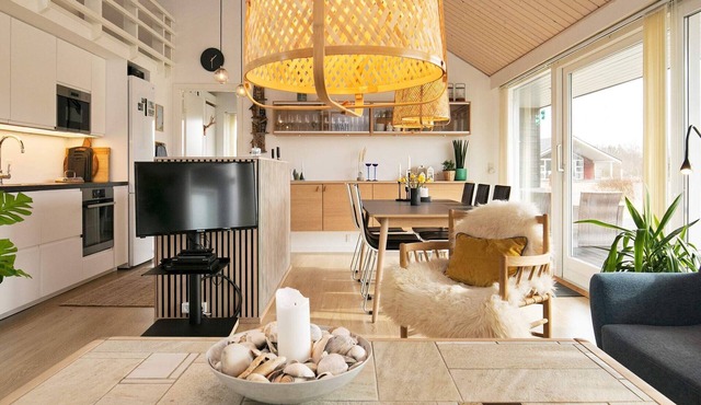 8 person holiday home in Brovst