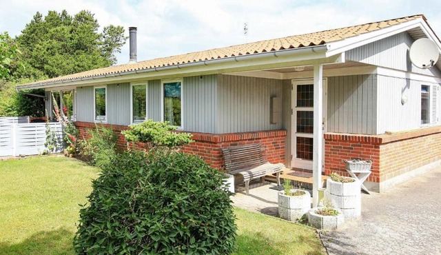 8 person holiday home in Dannemare