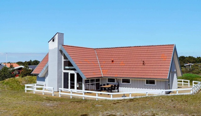 8 person holiday home in Fanø