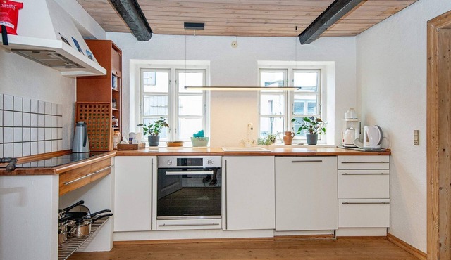 8 person holiday home in Højer