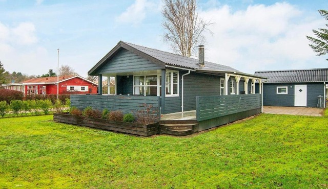 8 person holiday home in Haderslev