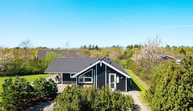 8 person holiday home in Hemmet