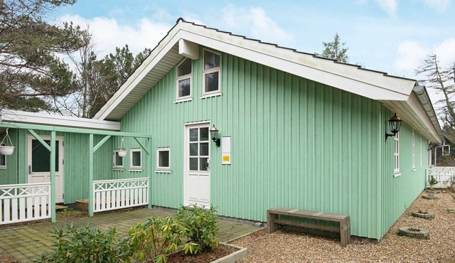 8 person holiday home in Hemmet-By Traum