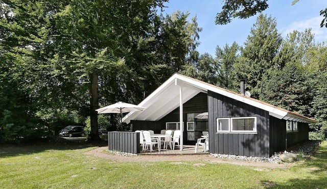 8 person holiday home in Melby