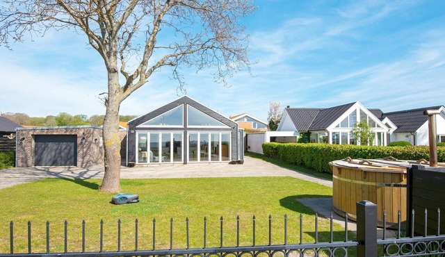 8 person holiday home in Odder-By Traum