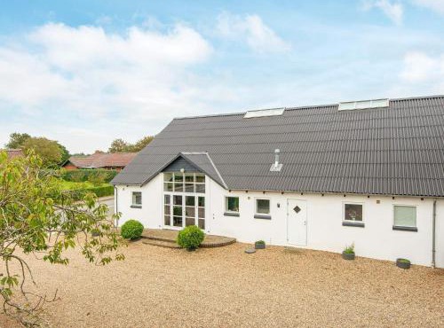8 person holiday home in Henne