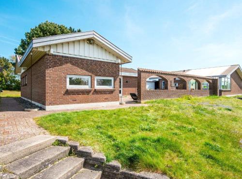 8 person holiday home in Knebel-By Traum