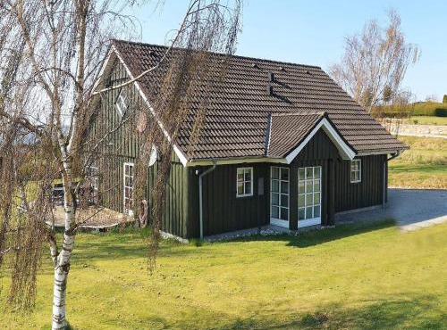 8 person holiday home in Løgstrup-By Traum