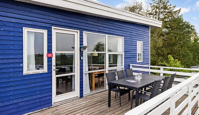 8 person holiday park home in Vipperod