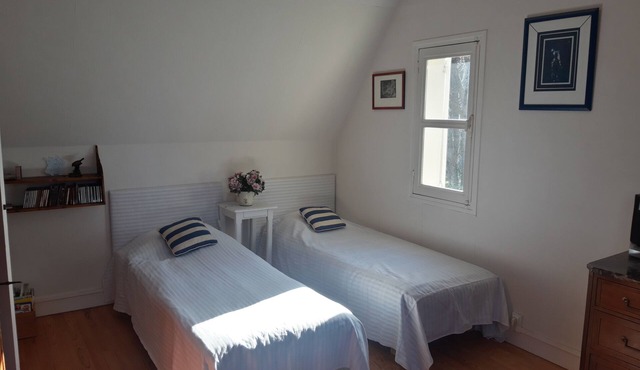 80ème Anniv Débarquement, Caen Nord, Proche Mémorial, Parking Privé Avec Parc