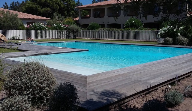 800 meters from the beach, small modern villa very well equipped Grand Standing