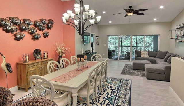 808 Mariners Club - 4 bedroom townhome, 2 seperate living areas