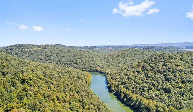 81 Acre Waterfront, Mountain View Camping & Recreational Use Private Property