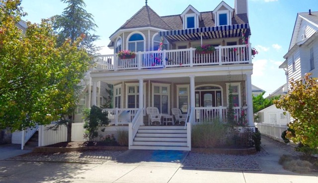 816 St. Charles Place-1