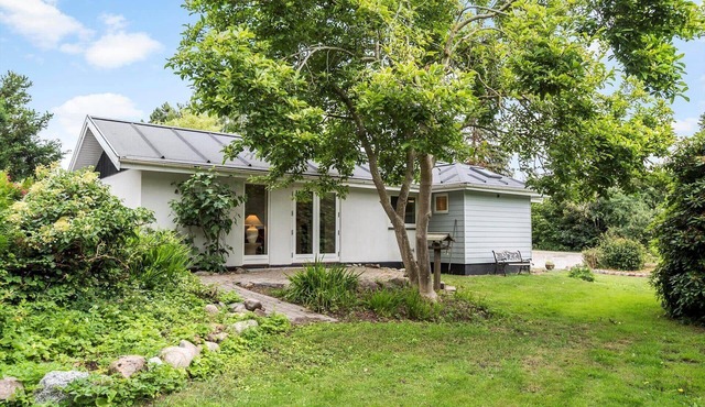 8169 Præstø - Bakkestien 25