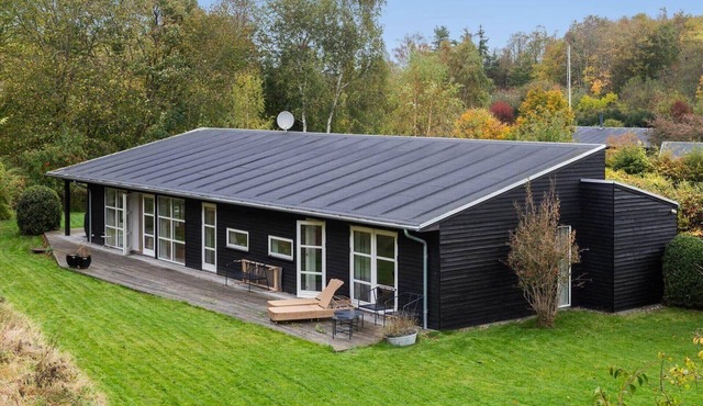 823 Tisvildeleje - Vibevænget 13 A