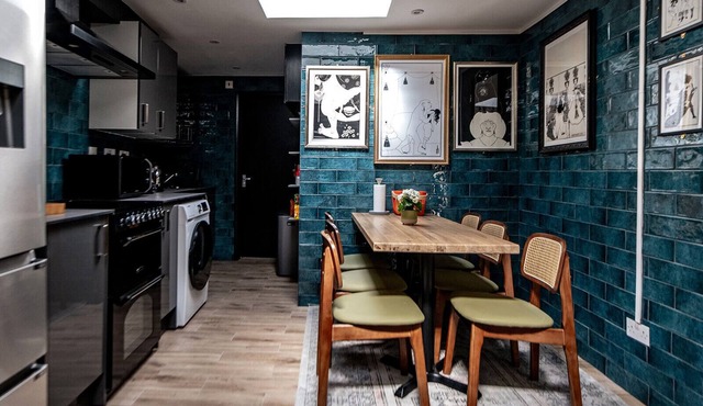 82A Dalston Lane Terrace