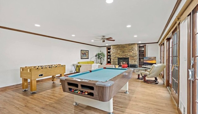 8403 Woodford · Charming | Tysons | Central | 4 bd 3 bth