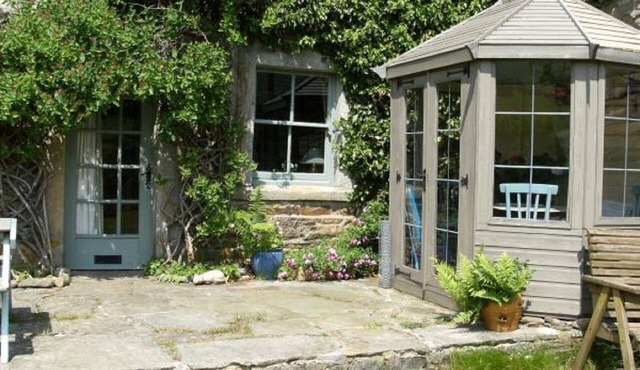 8430495, Intake Cottage,nCosy old cottage , open fire, amazing views.