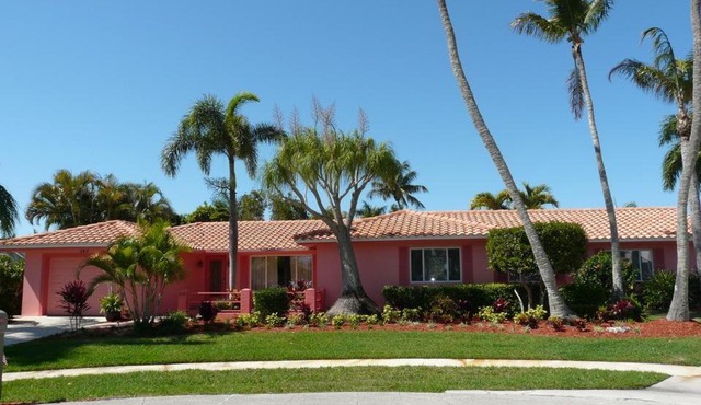 848 Buttonwood Court