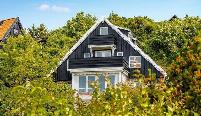 8483 Ebeltoft - Kystvejen 71