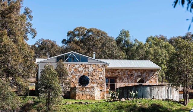 89 Saddleback Trail, Eurunderee