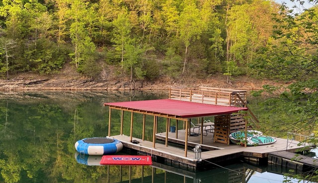 8bd House behind Jumping Bridge! Aug Availability! 🍁 🎃 Sept and Oct price drop!