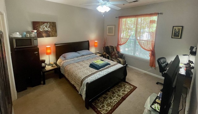 8min from RDU Airport