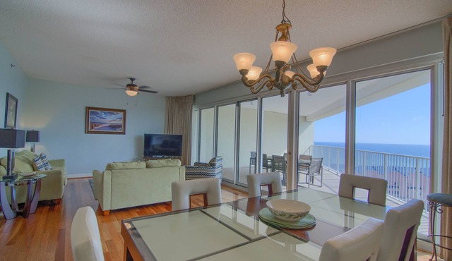 8th floor beach front condo in Tides @ Tops'l