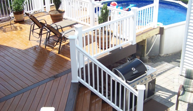 9 Bds, 3.5ba, Pool, 12 Badges, AC. One of largest available 2026 rates