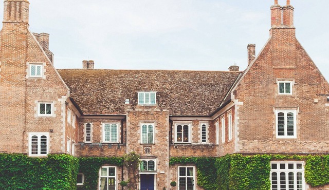 9 bedroom accommodation in Hockwold, near Thetford