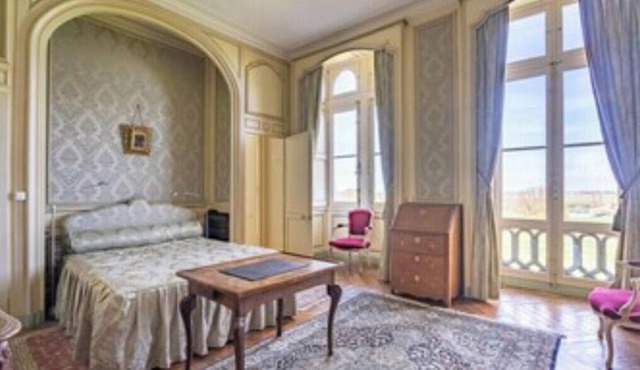 9 Bedroom Castle in Haute-Goulaine