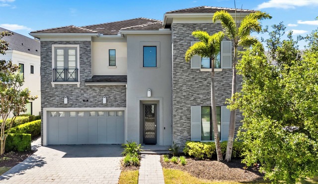 9-bedroom Reunion Resort Home close to Orlando attractions