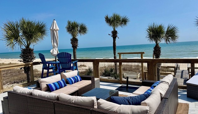 9 BR 7.5 BA Gulf Coast Beachfront Paradise with Private Pool and Dock-Sleeps 20+