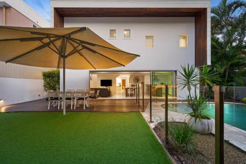 9 Depper Street - Large Residence Entire 6 Bed House