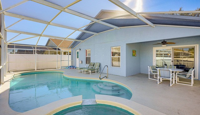 9 Mi to Walt Disney World: Family Home w/Pool!