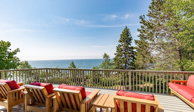 9 Min to Lutsen MTN/Sauna/Game Rm/Amazing Views