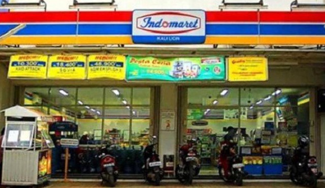 9 min Walk to NagoyaHill - 4BR, 12pax, FreePickup